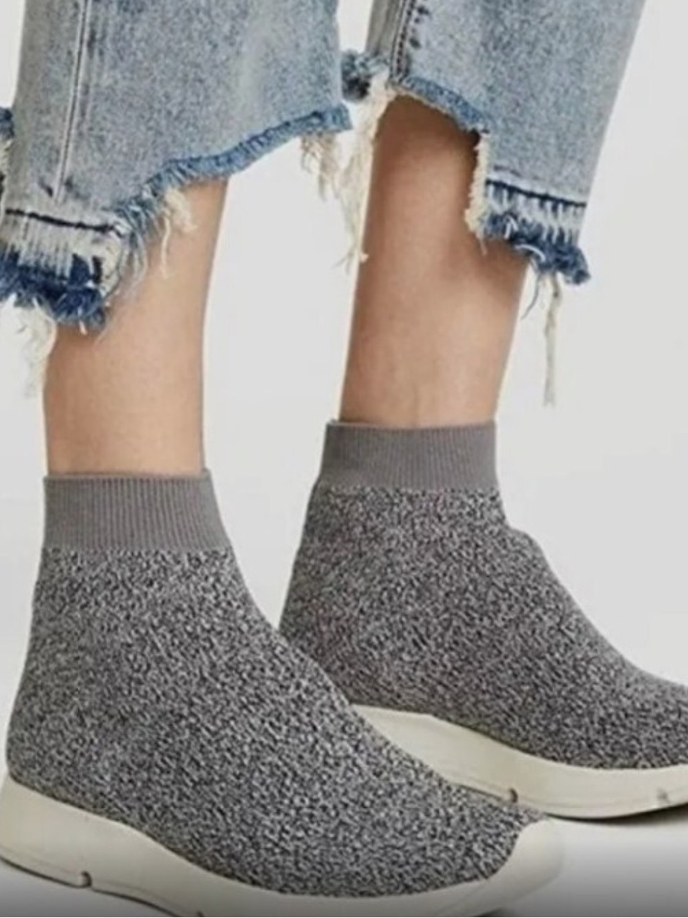 Vince Tyra Heather Grey Stretch Knit Sock Style Sneakers Size 8.5